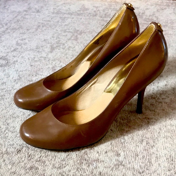 Michael Kors pumps - Picture 1 of 8